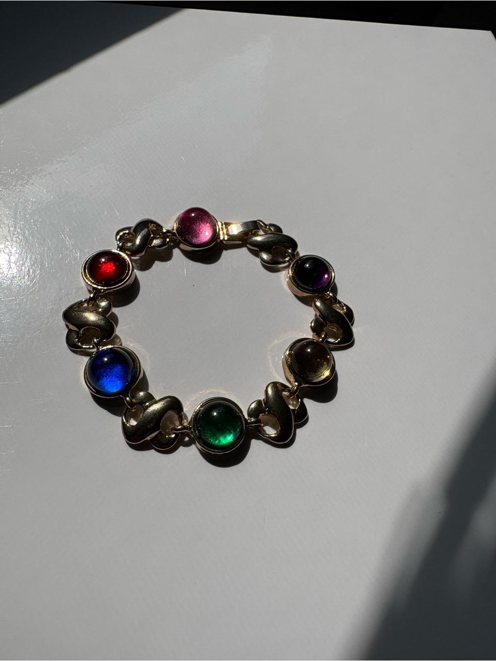 Vintage Gold Jewel Tone Cabochon Bracelet Loop Chainlink Gripoix Mogul Gemstones